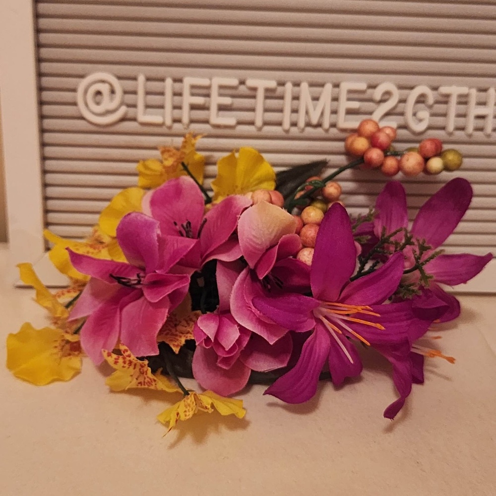 Floral Small Pink Lilies/Yellow Flowers & Berries Handmade Hair Clip